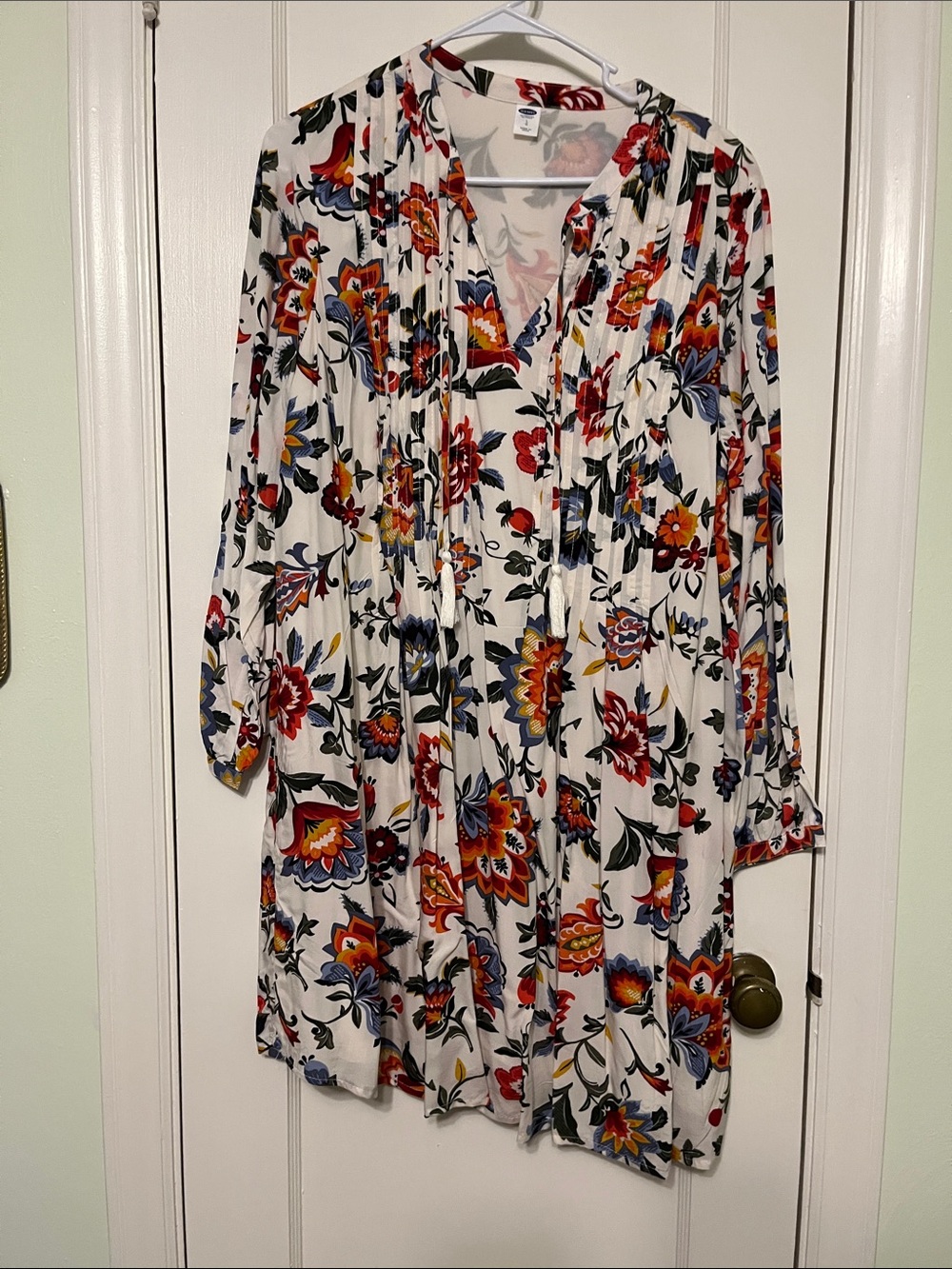 Old Navy White Long Sleeve Floral Tunic Dress with Multicolor Print